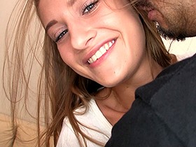 モスクワでガチナンパ！Tiffany（20） エッチなロシア女子を捕まえたのでいっぱい日本人のチ●コで気持ちよくさせちゃいました！！　サンプル画像03